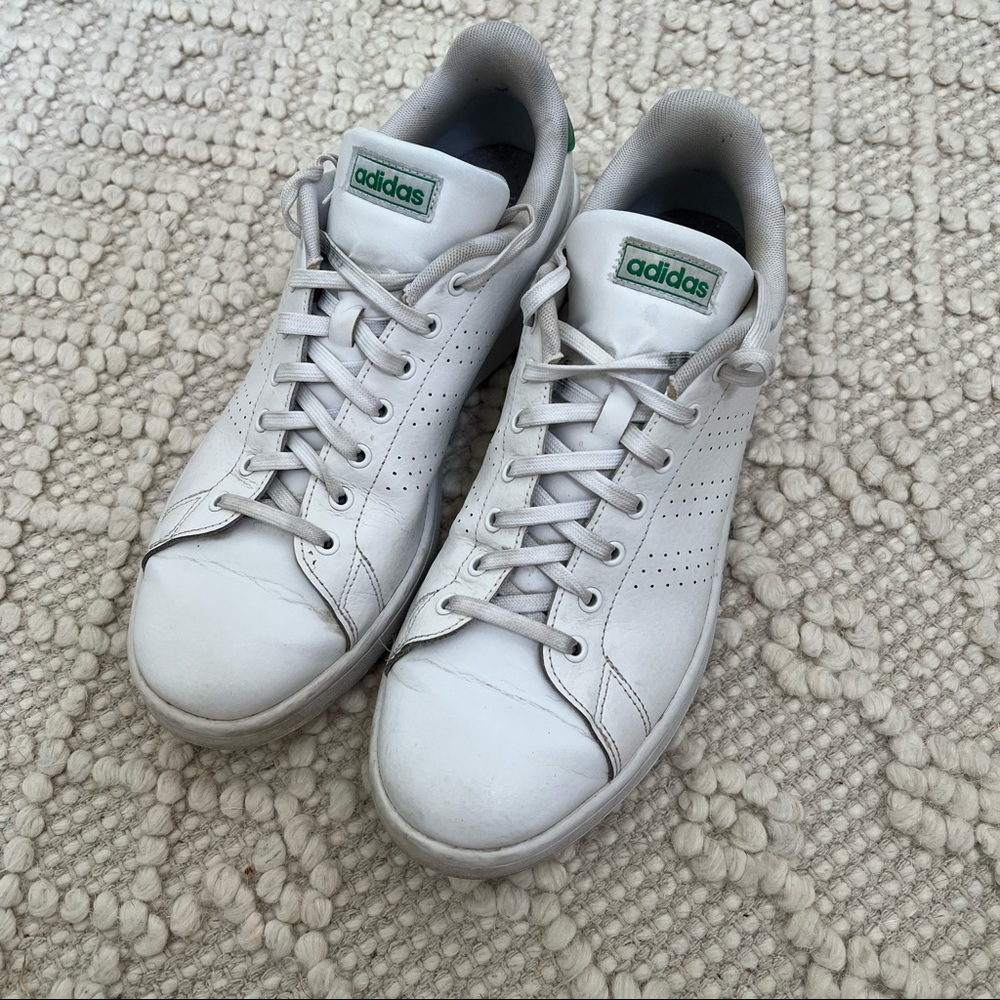 Adidas Mens white cloud foam sneaker 11.5